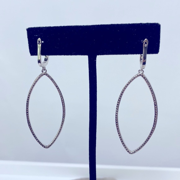 Sterling Silver CZ long drop earrings. NWT unique - Picture 7 of 7